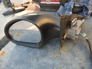 Seat ibiza 03-08mod  kathreftis aristeros ilektrikos