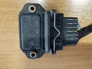 ΗΛΕΚΤΡΟΝΙΚΗ ΠΛΑΚΕΤΑ ΑΝΑΦΛΕΞΗΣ MAZDA XEDOS-MX5 1991-1999 ΠΛΑΚΕΤΑ ΑΝΑΦΛΕΞΗΣ BOSCH 1990-2000-thumb-1
