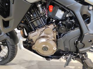 Honda 2026 CRF1100 Africa Twin DCT EL. SUSPENTIONS-thumb-7