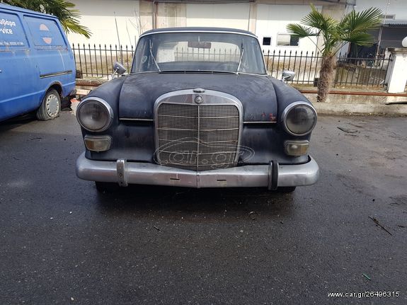 Mercedes-Benz 200 1966