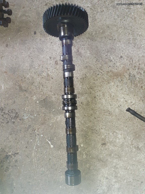 TOYOTA RN 40