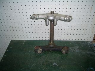 ΠΩΛΕΙΤΑΙ ΓΙΑ YAMAHA 1WG FZR 400 (1 ΤΕΜ.)