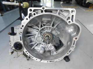 MAZDA 3 1.6cc 16V      (Z6) -thumb-1