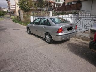 Ford Focus 2004 Ghia-thumb-1