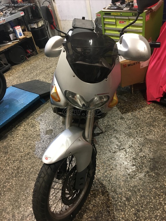 Aprillia Pegaso 650 με καρμπυρατέρ 