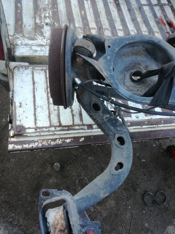 ΠΙΣΩ ΔΕΞΙ ΑΚΡΟ BMW E 36 316  ΚΟΜΠΛΕ ΜΕ ΗΜΙΑΞΟΝΙΟ 