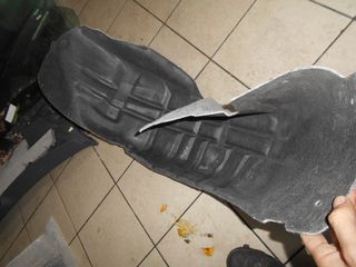 ΘΟΛΟΣ 8P0810171H A3 04-13 αριστερος