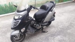 KYMCO GRAND DINΚ 250-thumb-1