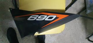 ΟΥΡΑ ΑΡΙΣΤΕΡΗ 690 DUKE