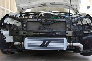 MISHIMOTO UNIVERSAL INTERCOOLER J-LINE-thumb-4