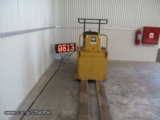 CAT 1998 NO 2000 M KLB0813-thumb-2
