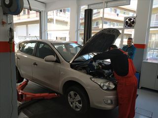 SERVICE HYUNDAI I30-thumb-1