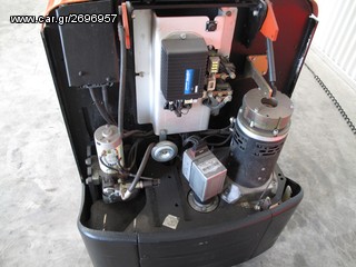 BT 2003 OL 20  KLB1332-thumb-7