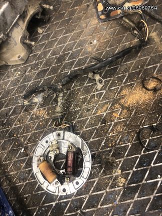 Yamaha rz 125 rd 125cc μοτερ σε κομματια!!-thumb-8