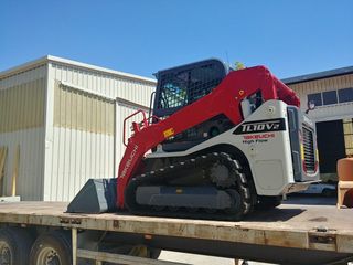 Φορτωτάκι Takeuchi 2025 TL10V-2-thumb-5