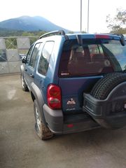 Jeep Cherokee 2004-thumb-4