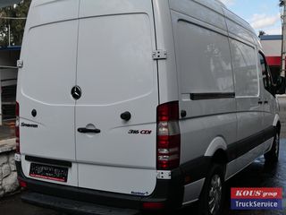 Ψυγείο Mercedes-Benz 2013-thumb-47