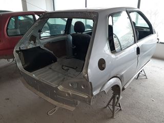 Πίσω Φτερό για Peugeot 106