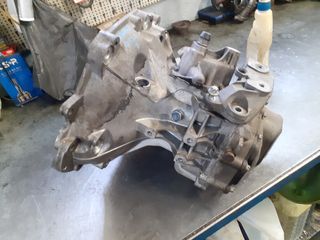 Σασμαν opel corsa D1.3-thumb-4
