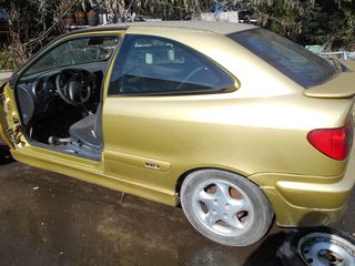 Citroen Xsara  '99 (Η τιμή είναι ενδεικτική και δεν αφορά ολόκληρο το αυτοκίνητο)