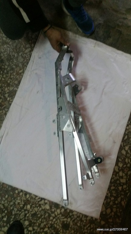 ΥΠΟΠΛΑΙΣΙΟ YAMAHA R6 2002
