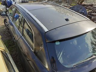 Toyota Avensis  '11-thumb-1