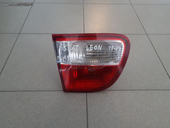 Φανάρι πίσω SEAT LEON 99-03 ΑΡ.