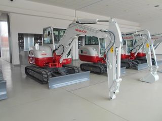 Εκσκαφάκι (διαβολάκι) Takeuchi 2025 TB260-thumb-2