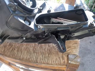 ΦΑΝΑΡΙ ΕΜΠΡΟΣ SYM GTS300F4-thumb-2