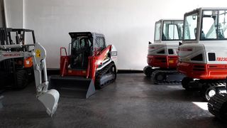 Φορτωτάκι Takeuchi 2025 TL6R-thumb-1
