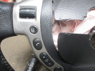 Χειριστήρια Τιμονιού Nissan Qashqai '07 Προσφορά.