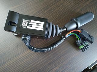 ΕΠΙΛΟΓΕΑΣ ΤΑΧΥΤΗΤΩΝ  ΓΙΑ ΦΟΡΤΩΤΗ CASE 821B-thumb-1