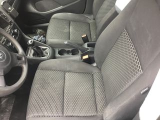 Volkswagen Golf 2009 2.0TDI 140PS CLIMA EURO.5-thumb-15