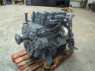 LIEBHERR D 904 T 90KW LIEBHERR 902,912,904,914