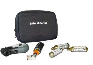 BMW Motorrad Tyre Pressure Travel Pack-Kιτ Ταξιδίου με Όργανο Μέτρησης Πίεσης Ελαστικών και Αμπούλες Αέρα