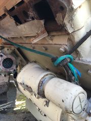 Cummins V8 diesel 903-thumb-1