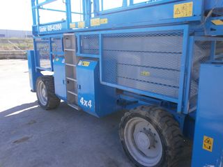 Εξέδρες Εργασίας Genie 2006 GS-4390-thumb-3