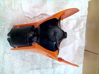 Τεπόζιτο KTM LC4 -thumb-1