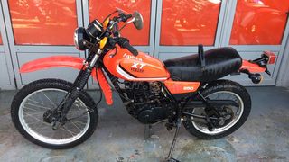 YAMAHA XT 250 MOTO PAPATSILEKAS 