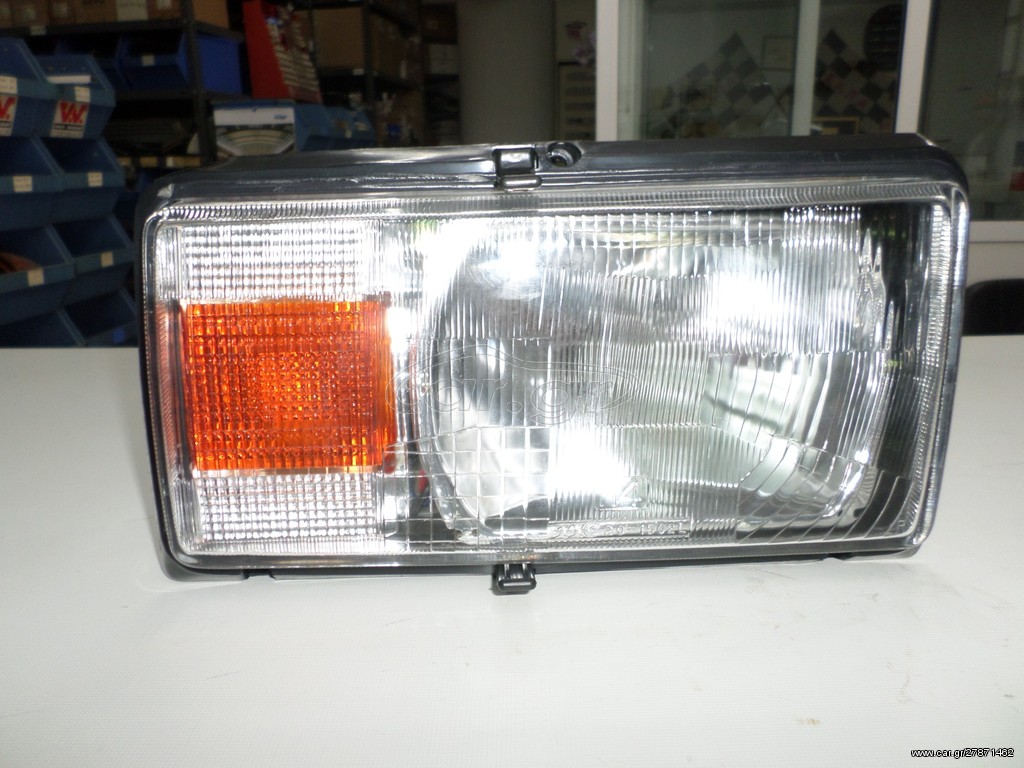 LADA 2105 ΦΑΝΑΡΙ