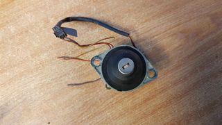BMW E39  ΑΦΑΛΟΣ ΚΛΕΙΔΑΡΙΑ  ΠΙΣΩ ΚΑΠΟ ΜΕ ΚΛΕΙΔΙ 83636999