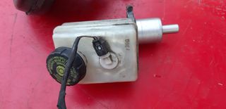 MERCEDES  A CLASS A169 /B CLASS W245   CDI 2000cc diesel  2004-2012 A640  ΤΡΟΜΠΑ ΦΡΕΝΟΥ ΜΕ ΔΟΧΕΙΟ