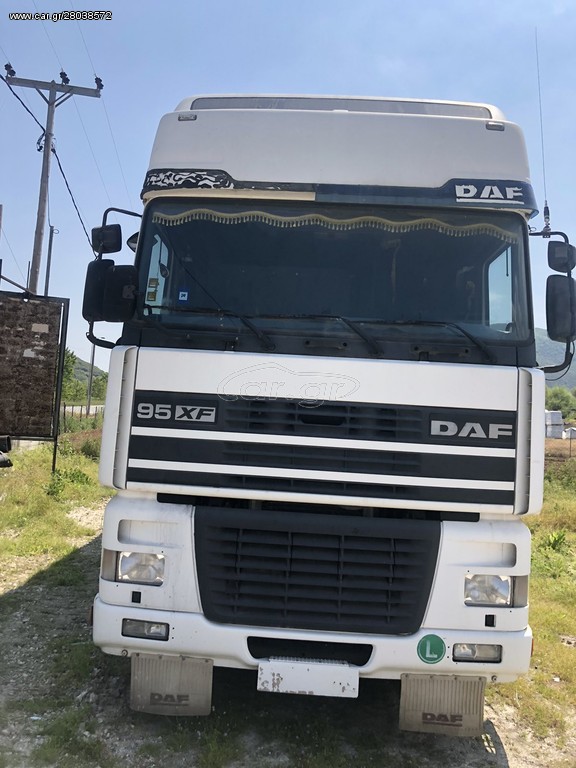 Φορτηγό Με Αλλαζόμενη Καρότσα DAF 2001 XF480-INTARDER Κουρτίνα