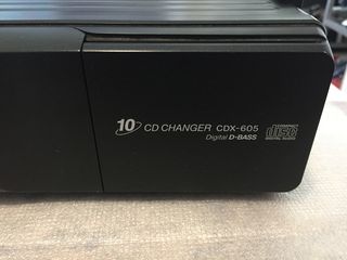 CD CHANGER SONY CDX-605-thumb-1