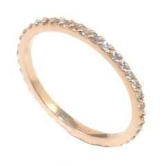 Δαχτυλίδι σε ροζ χρυσό Κ14 με φυσικά ζιρκόνια σε λευκό χρώμα σε όλη την διάμετρο του No.51 και βάρος 1.20 γραμμάρια
Θα φροντίσουμε για τη συσκευασία δώρου