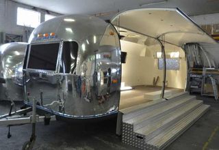 Airstream 1961 Promotion trailer - καντίνα-thumb-2