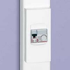 ΒΆΣΗ LΕΧΙC 3Σ. LΕGRΑΝD ΓΙΑ 85ΜΜ ΚΆΛΥΜΜΑ 010935 LEGRAND