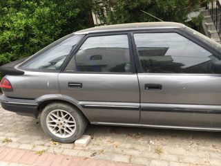 Toyota Corolla 1.3-thumb-1