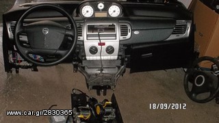 LANCIA YPSILON NUOVO SET A/B-thumb-1