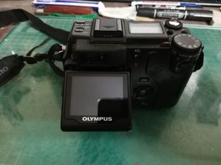 Olympus c-5050 zoom-thumb-4